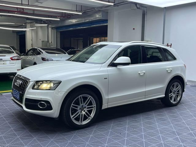 2010 Audi Q5 (Imported) 3.2 FSI