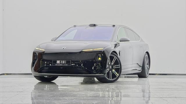 NIO ET9 2025 Model 102kWh