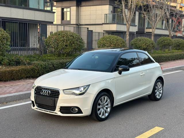 Audi A1 2014 30 TFSI